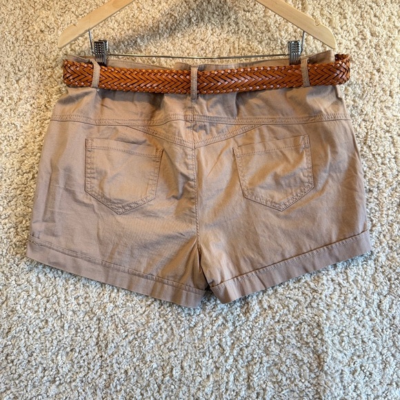 Khaki Shorts with Brown Braided Belt | NWT - Picture 3 of 8